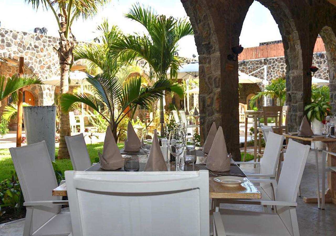 Hotel Hacienda Plaza Pereybere Beach Exterior foto