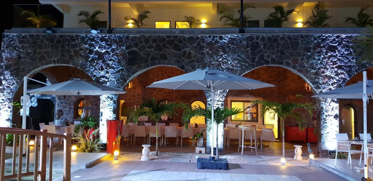 Hotel Hacienda Plaza Pereybere Beach Exterior foto